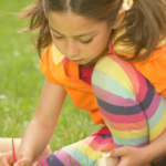 6 Easy Summer Crafts For Kids To Minimize Screen Time